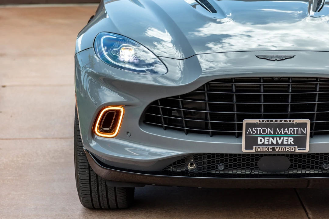 2021 Aston Martin DBX - Image 12 of 31