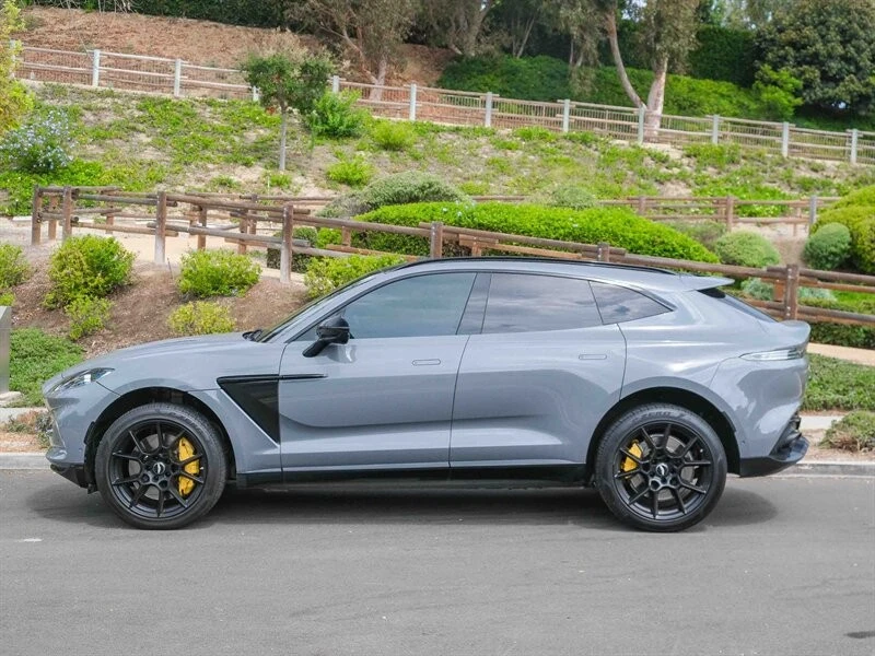 2021 Aston Martin DBX - Image 5 of 21