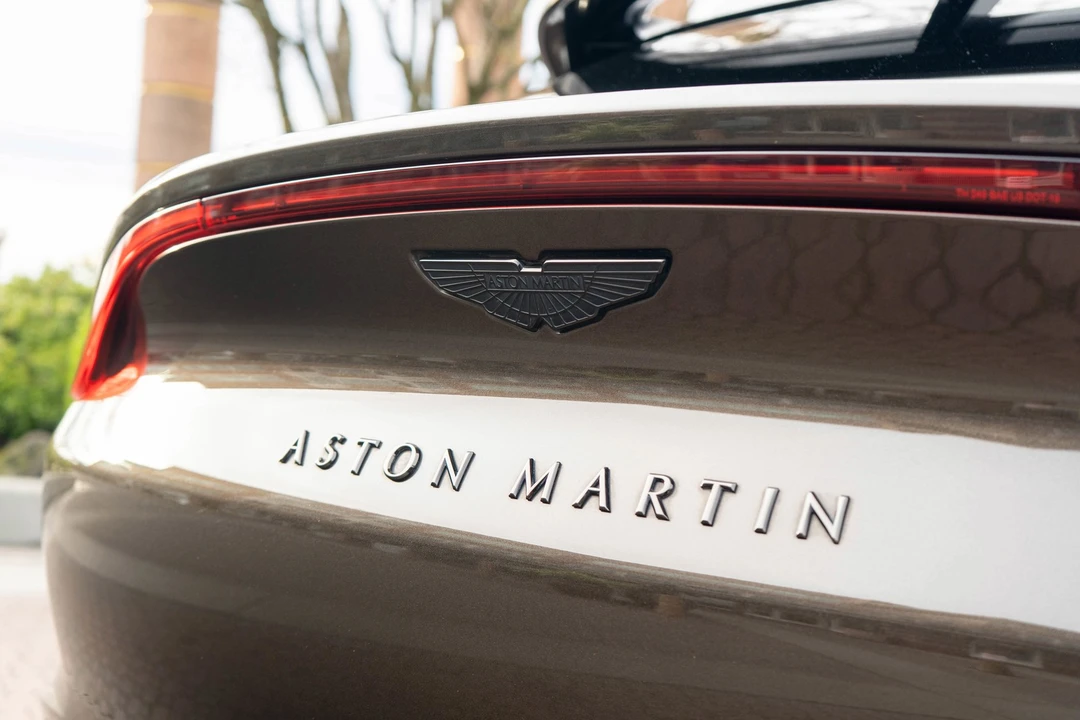 2021 Aston Martin DBX - Image 6 of 31