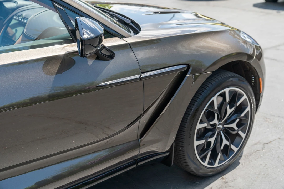 2021 Aston Martin DBX - Image 7 of 21