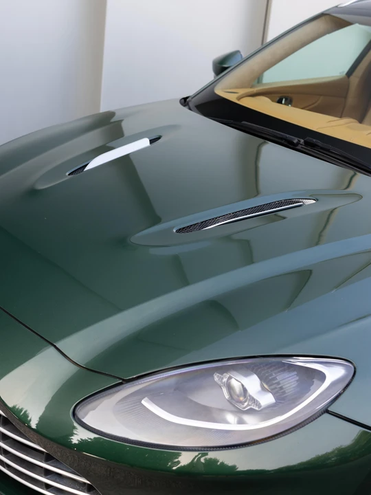 2021 Aston Martin DBX - Image 16 of 31
