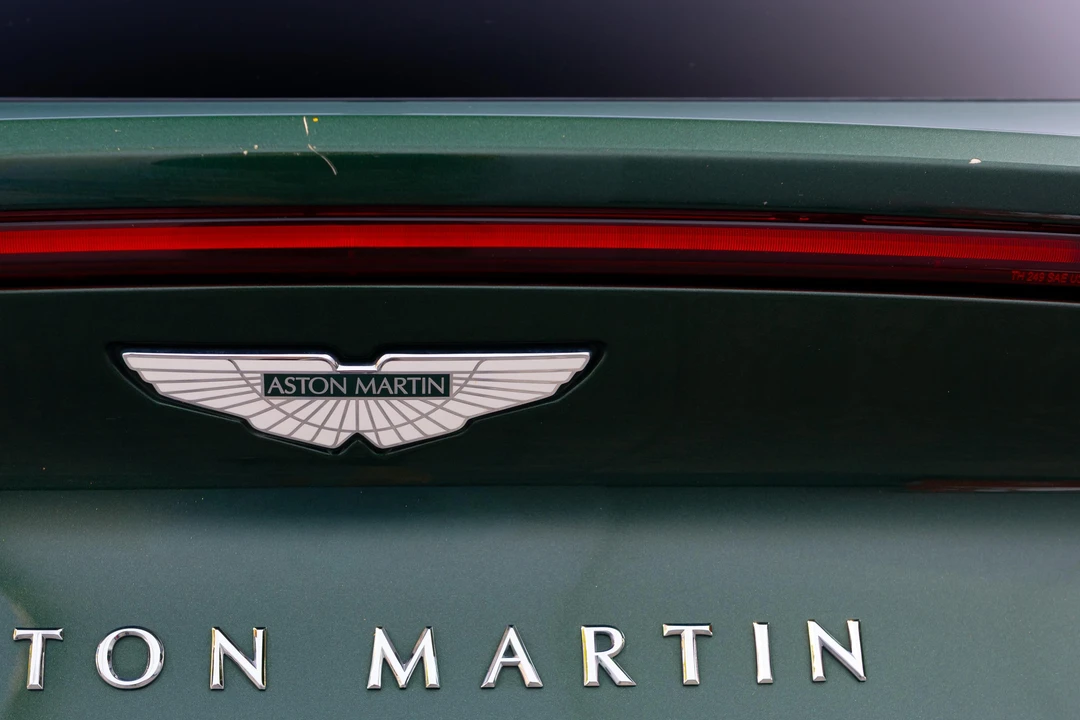 2021 Aston Martin DBX - Image 20 of 31