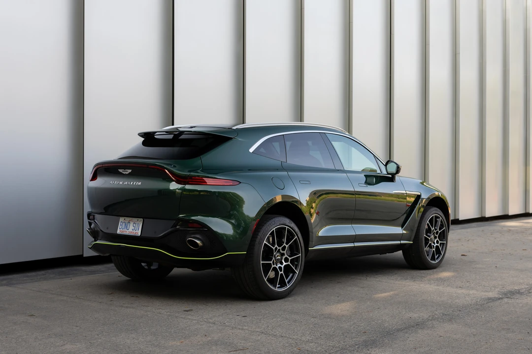 2021 Aston Martin DBX - Image 8 of 31