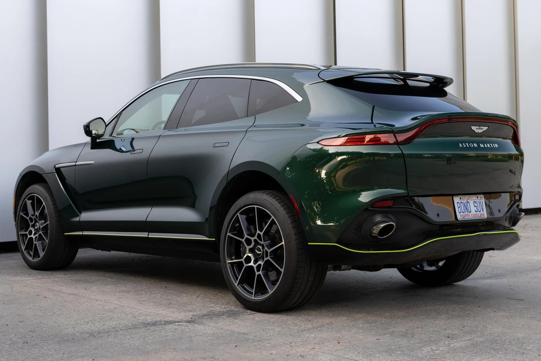 2021 Aston Martin DBX - Image 4 of 31