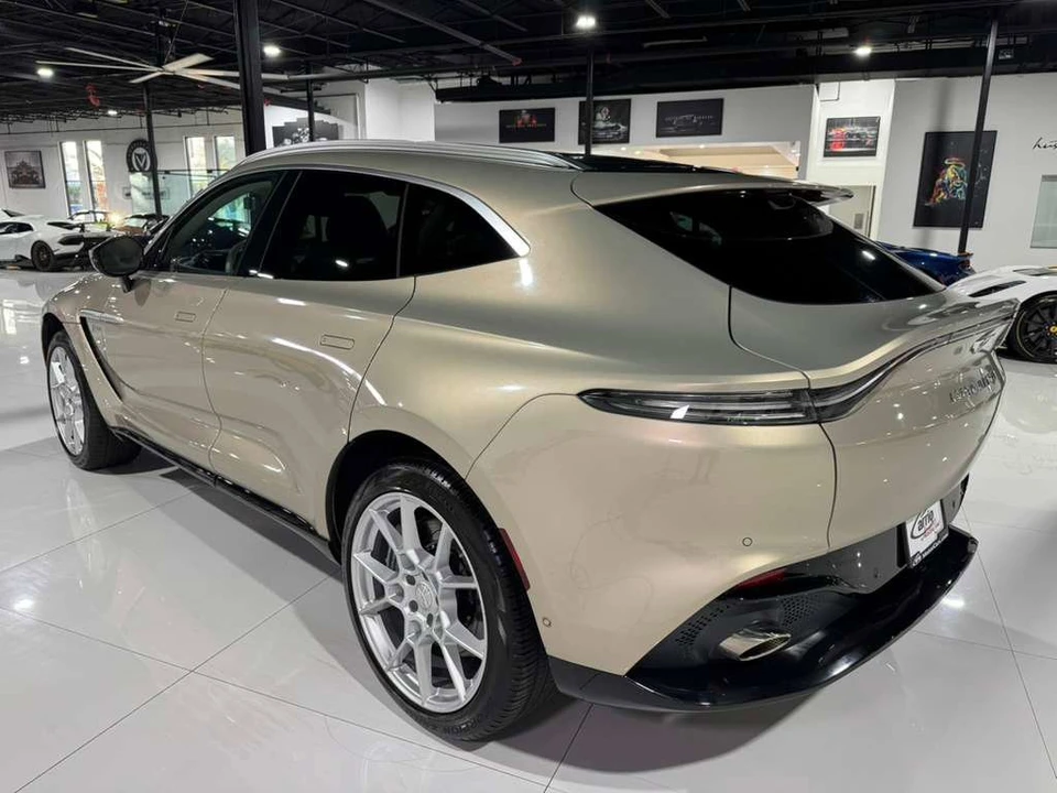 2021 Aston Martin DBX - Image 5 of 12