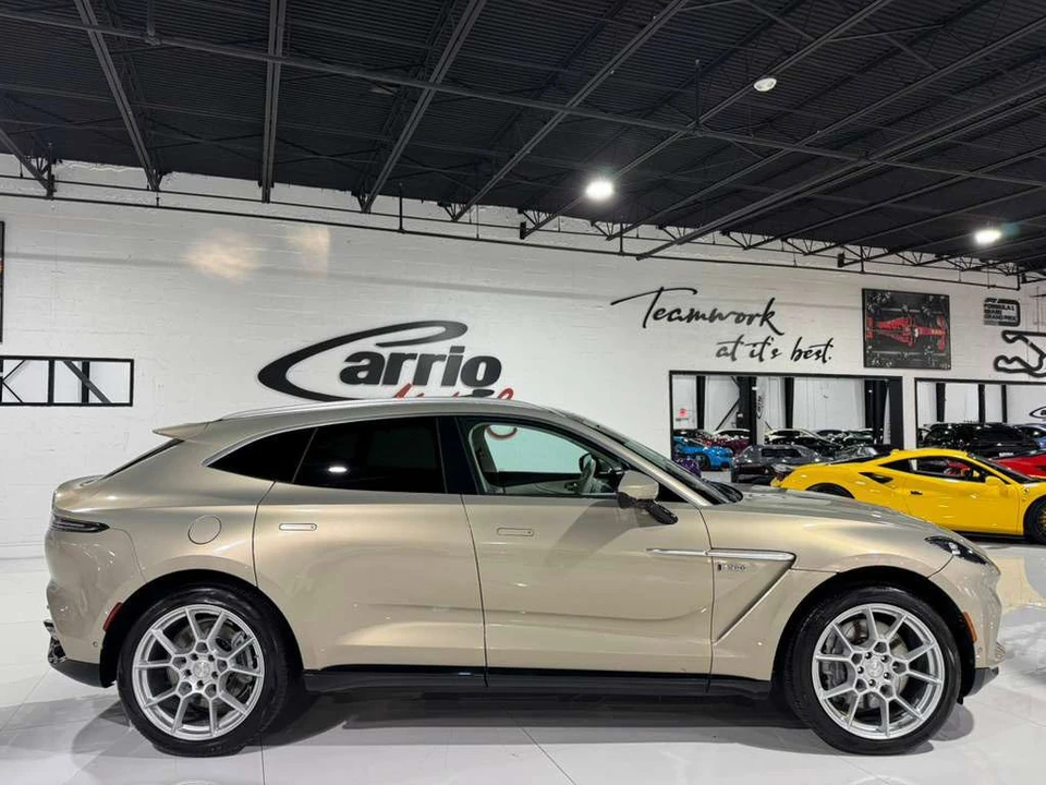 2021 Aston Martin DBX - Image 8 of 12