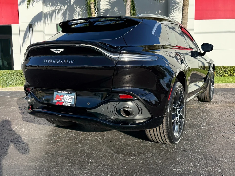 2021 Aston Martin DBX - Image 19 of 21