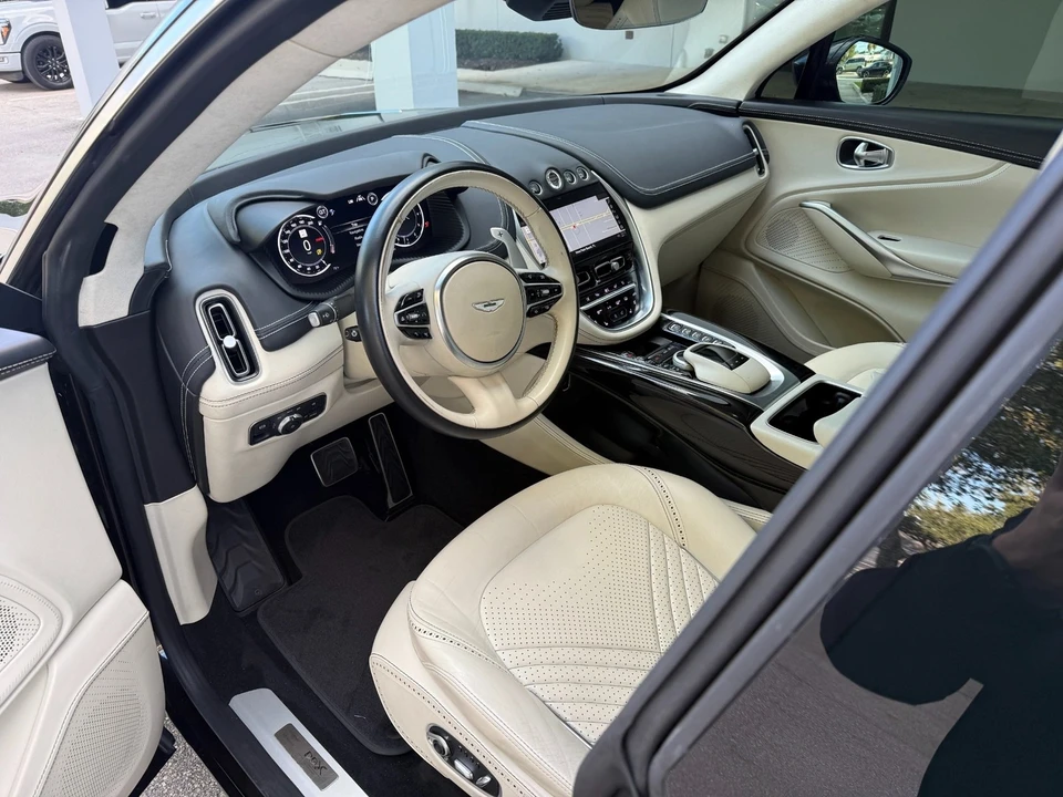 2021 Aston Martin DBX - Image 2 of 21
