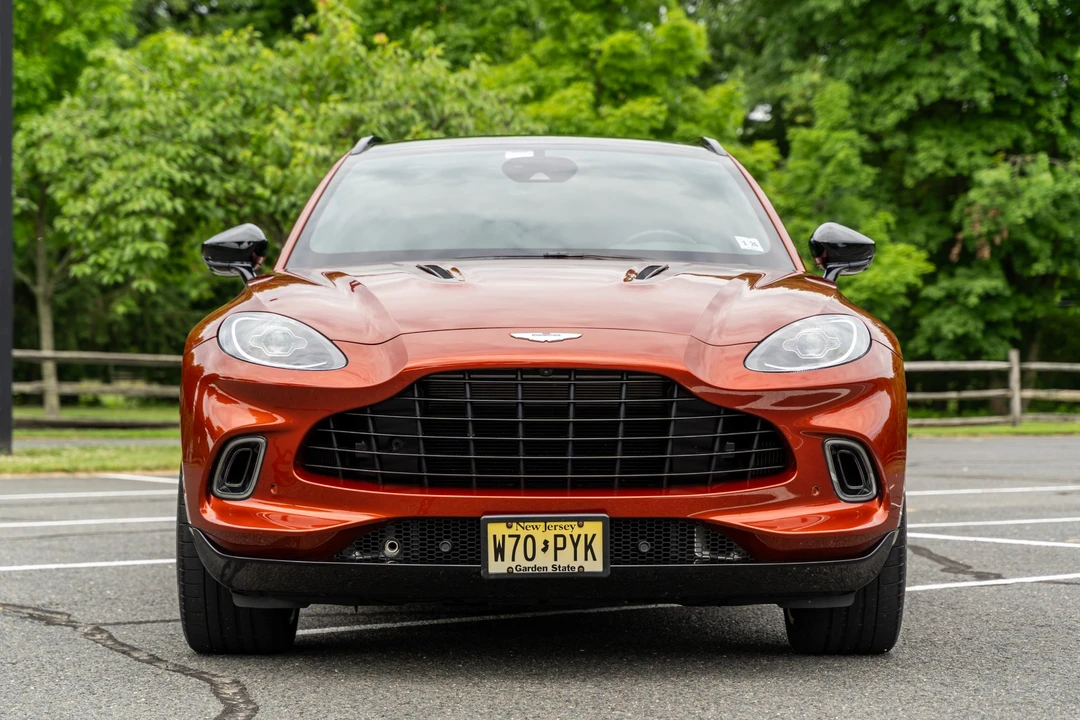 2021 Aston Martin DBX - Image 4 of 31