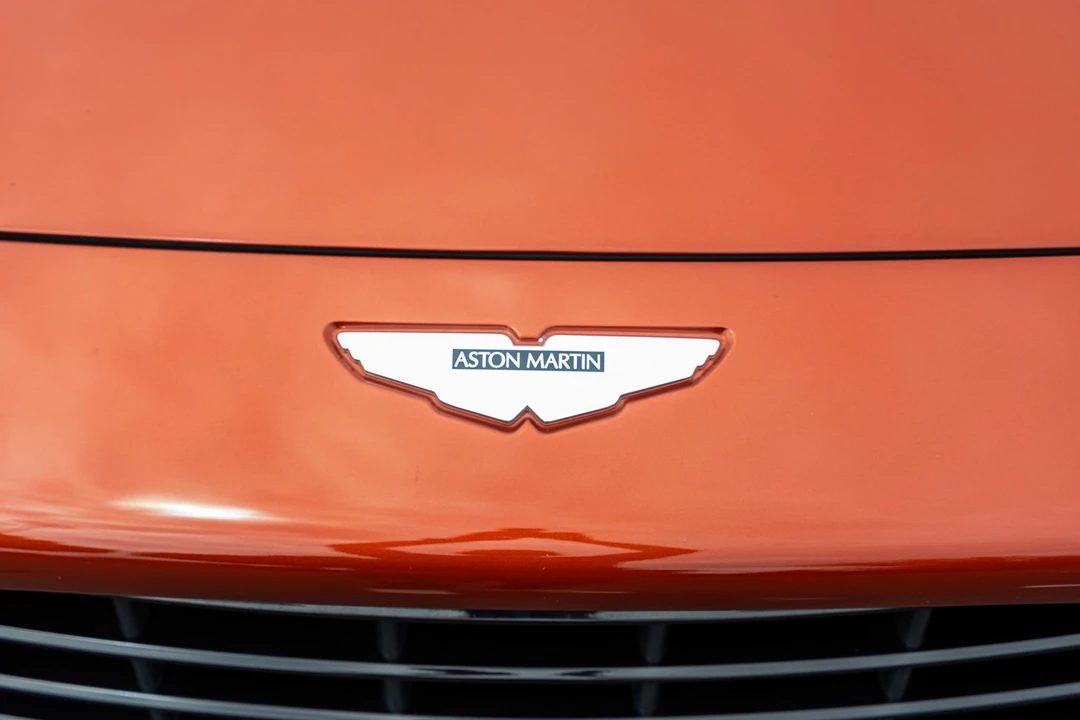 2021 Aston Martin DBX - Image 27 of 31