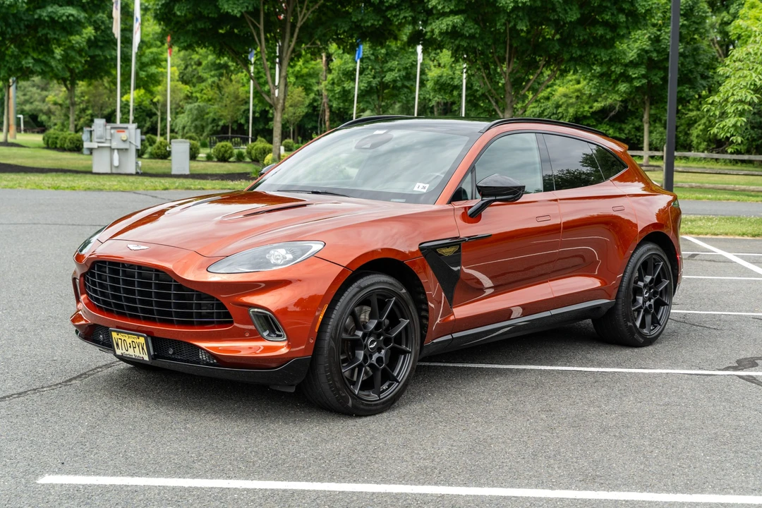 2021 Aston Martin DBX - Image 3 of 31