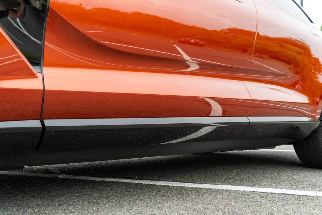 2021 Aston Martin DBX - Image 19 of 31