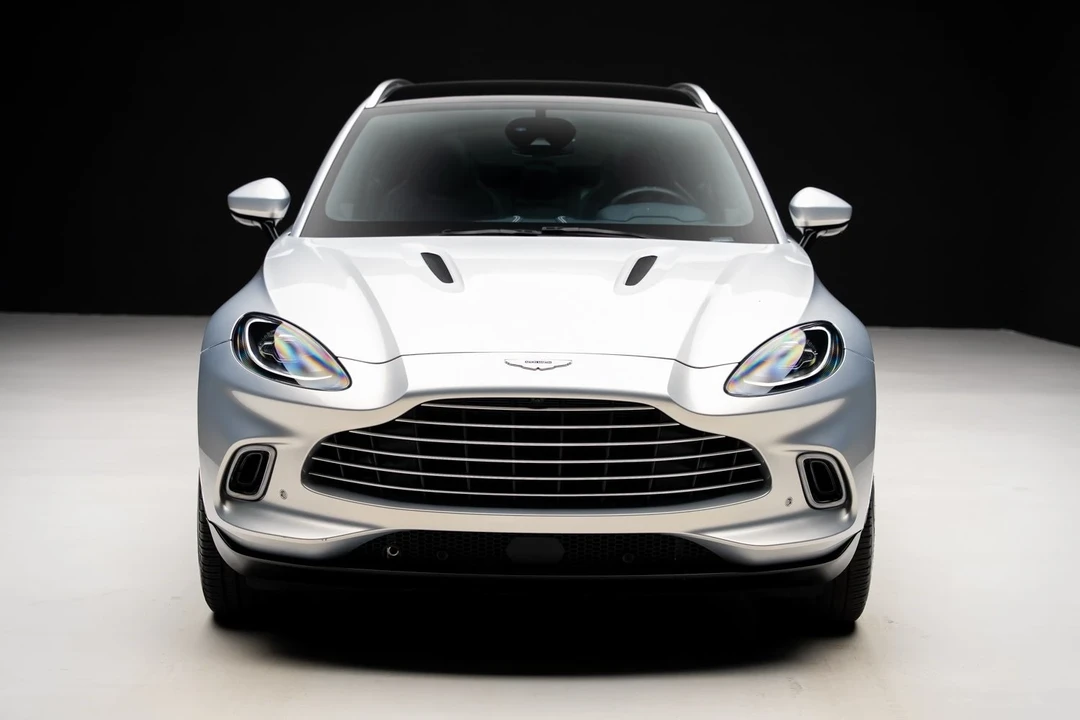 2021 Aston Martin DBX - Image 6 of 12