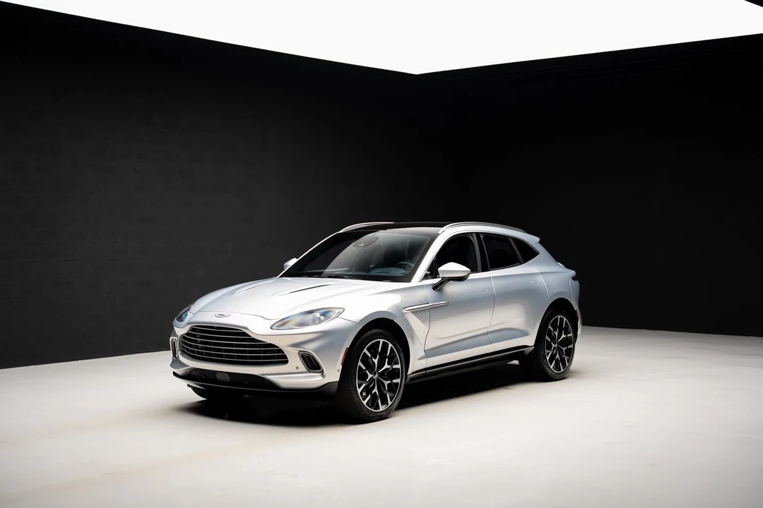 2021 Aston Martin DBX - Image 4 of 12