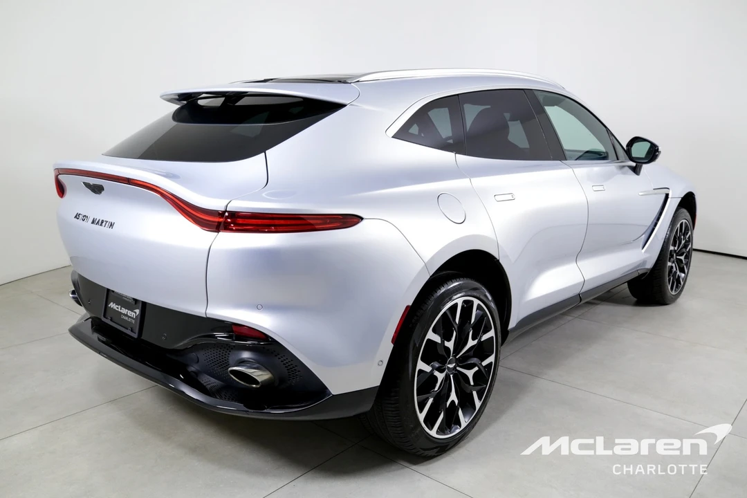 2021 Aston Martin DBX - Image 8 of 21