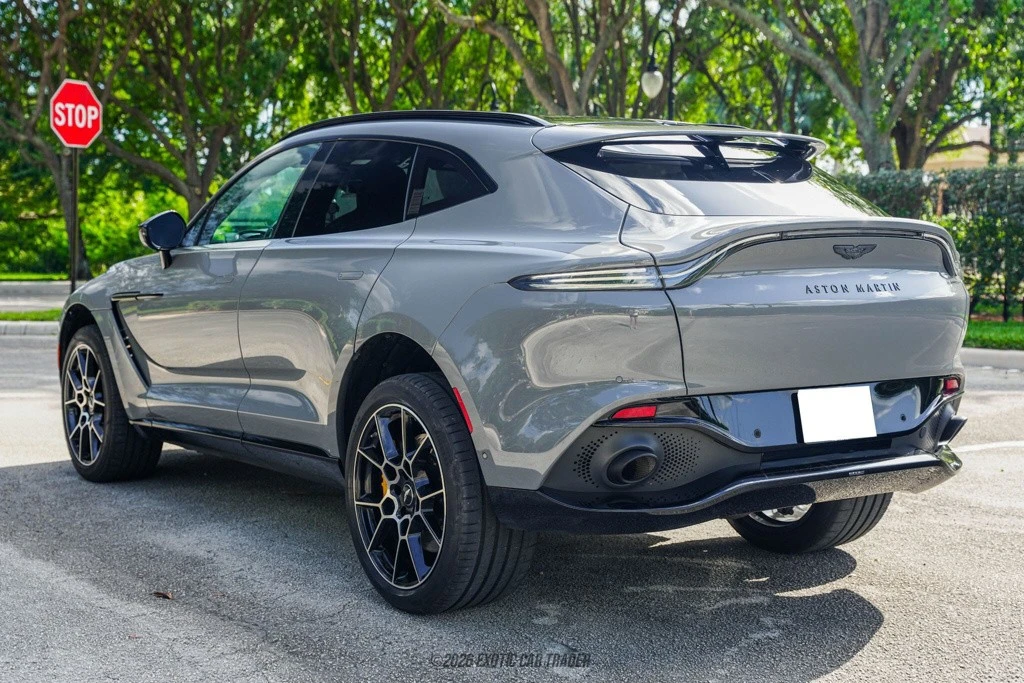 2021 Aston Martin DBX - Image 6 of 12