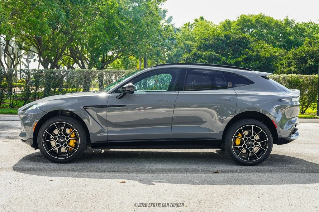 2021 Aston Martin DBX - Image 3 of 12