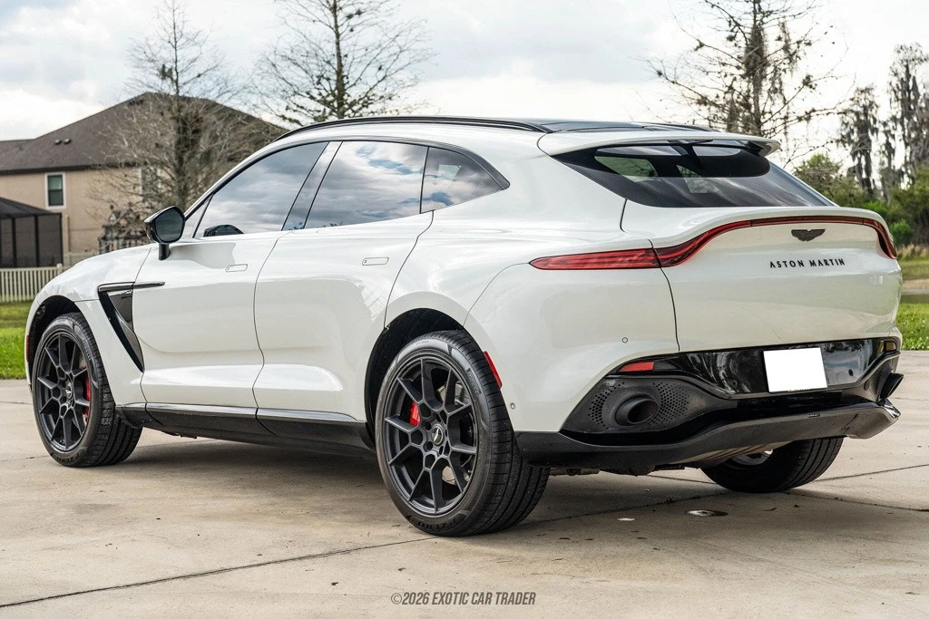 2021 Aston Martin DBX - Image 6 of 12
