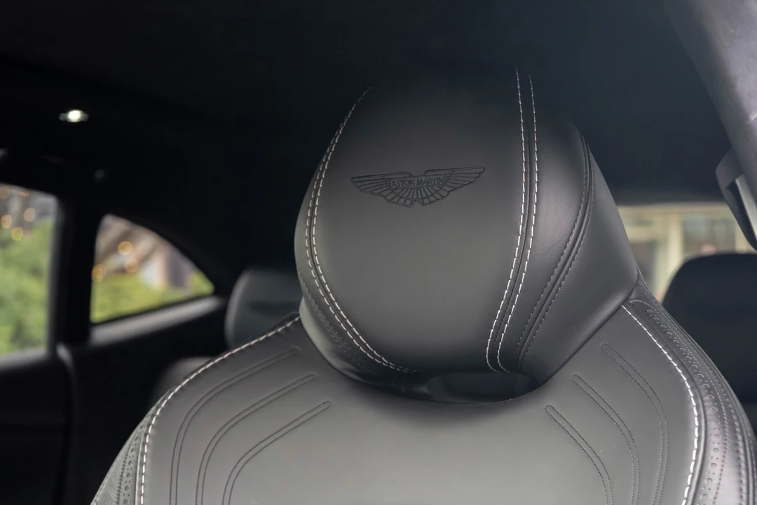 2021 Aston Martin DBX - Image 4 of 21