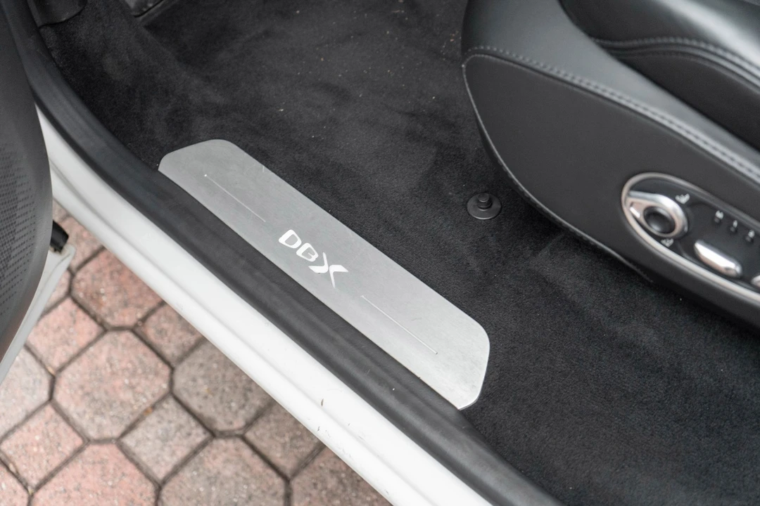 2021 Aston Martin DBX - Image 15 of 31