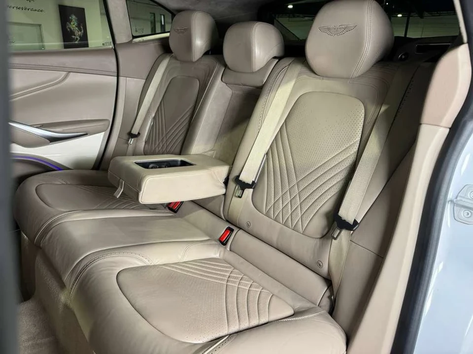 2021 Aston Martin DBX - Image 12 of 12
