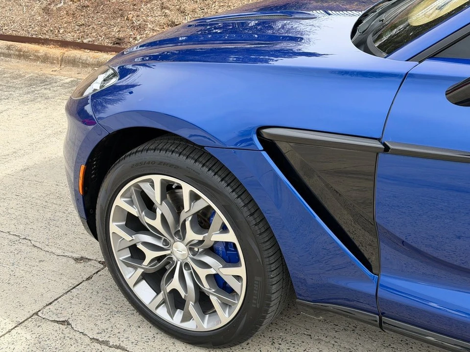 2021 Aston Martin DBX - Image 13 of 21