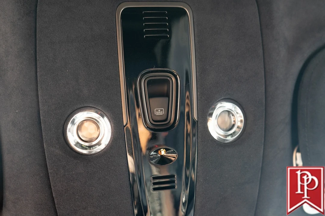 2021 Aston Martin DBX - Image 16 of 21