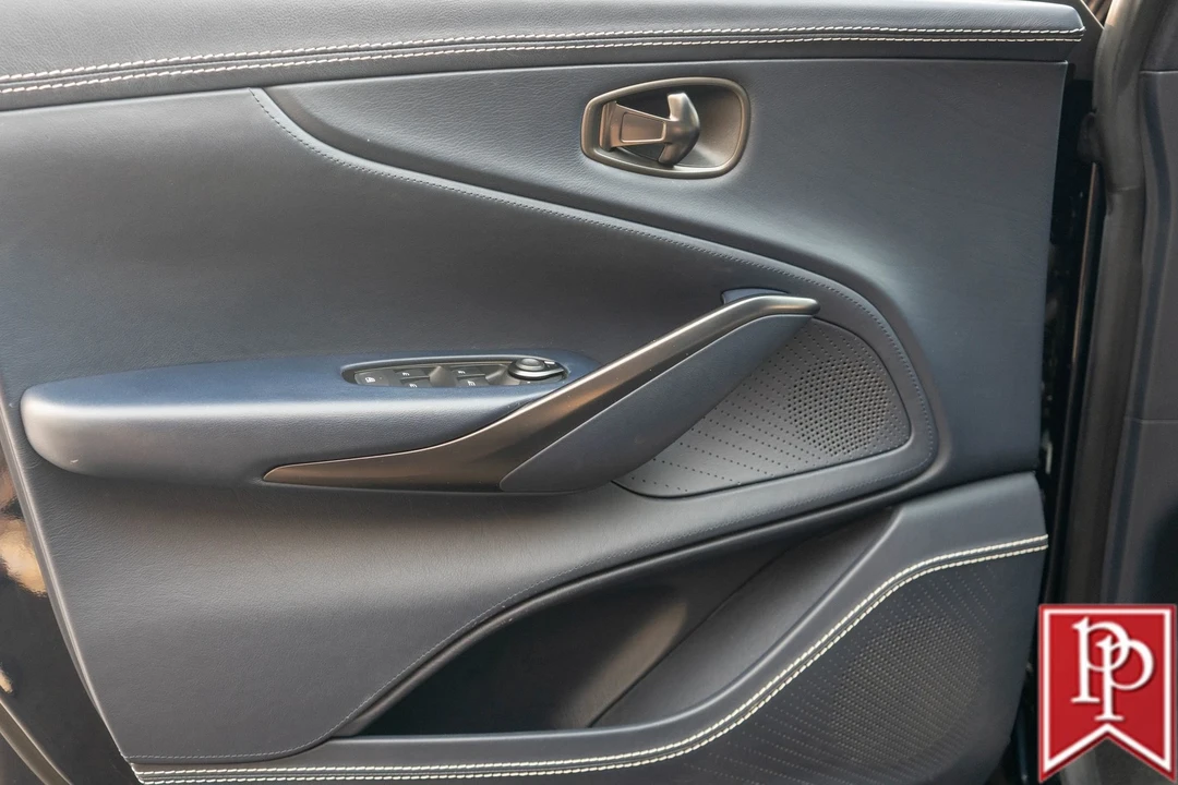 2021 Aston Martin DBX - Image 12 of 21