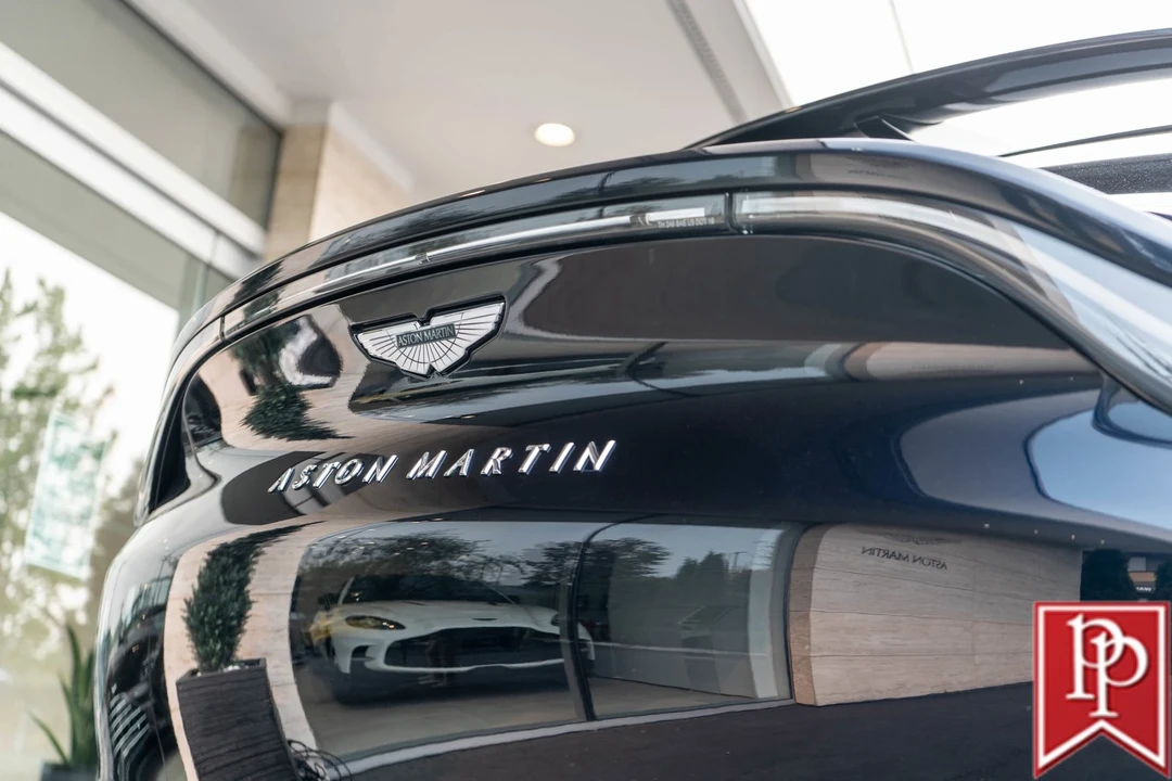 2021 Aston Martin DBX - Image 7 of 21
