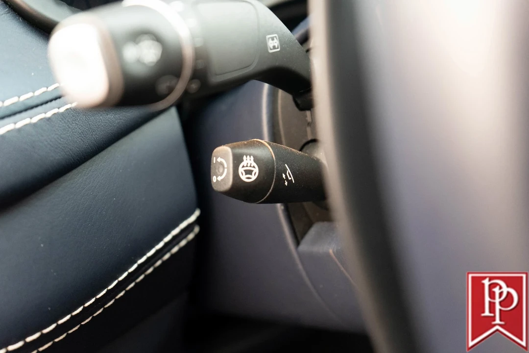 2021 Aston Martin DBX - Image 15 of 21