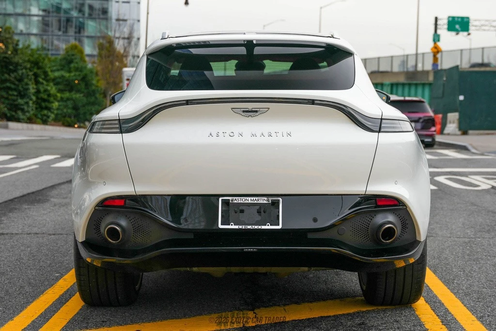 2021 Aston Martin DBX - Image 7 of 12