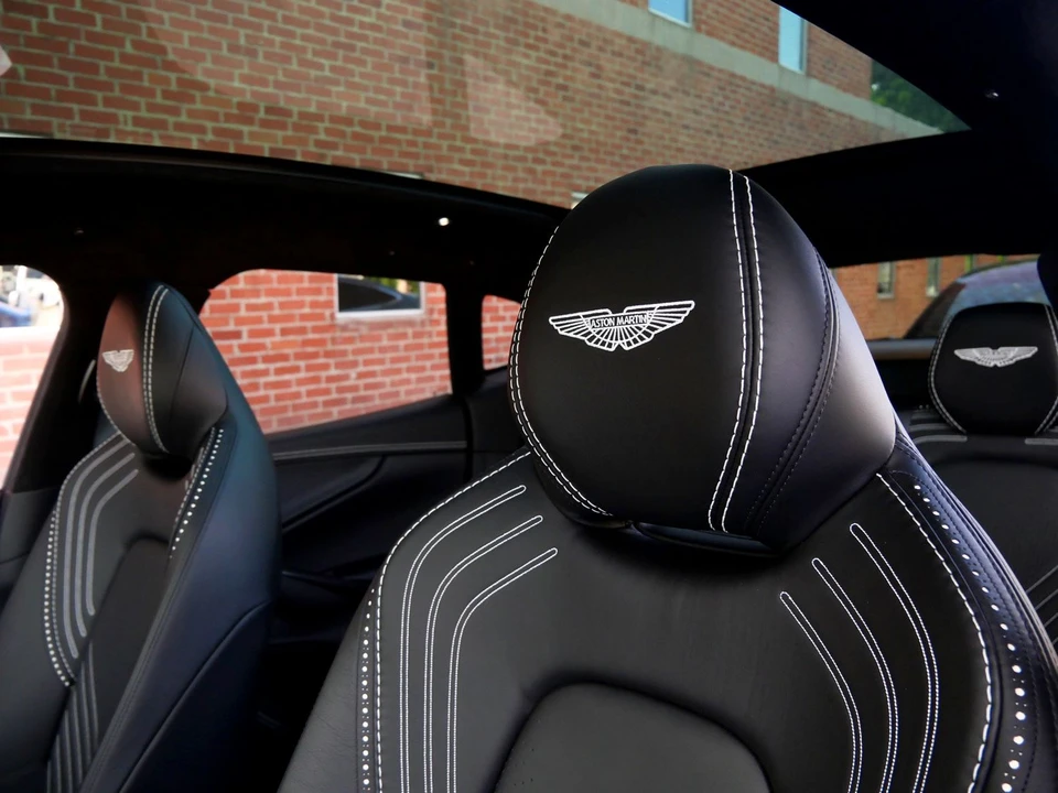 2021 Aston Martin DBX - Image 5 of 29