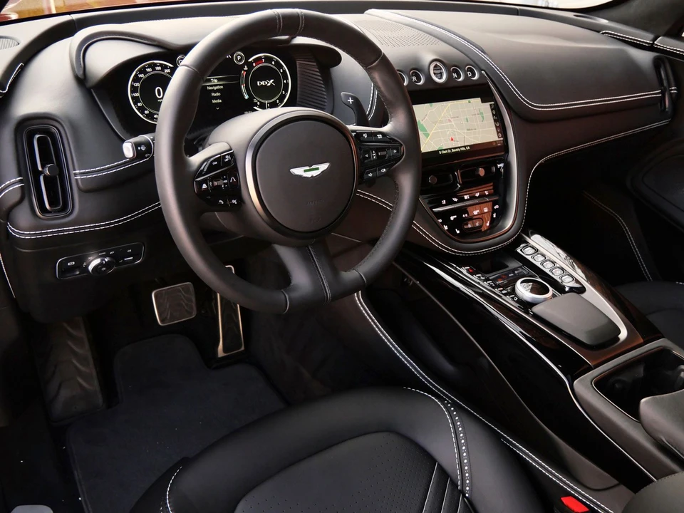 2021 Aston Martin DBX - Image 3 of 29