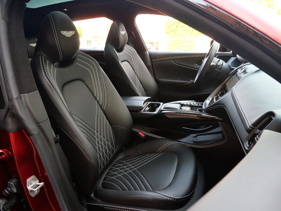 2021 Aston Martin DBX - Image 12 of 29