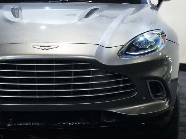 2021 Aston Martin DBX - Image 10 of 20