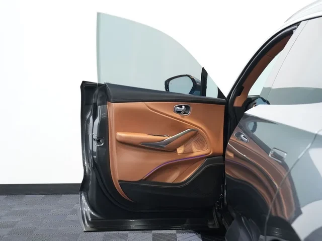2021 Aston Martin DBX - Image 20 of 20
