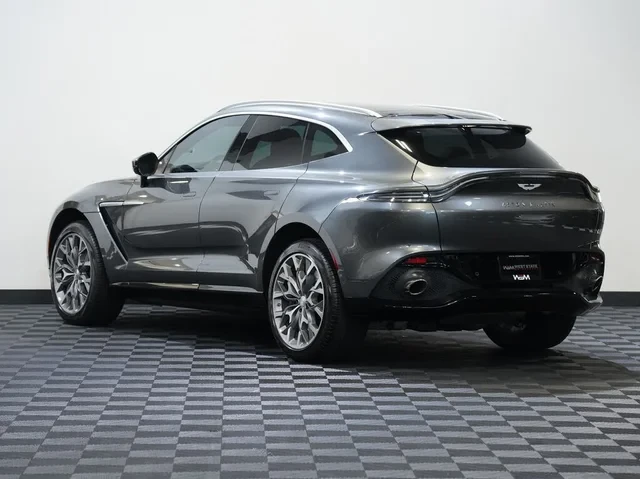 2021 Aston Martin DBX - Image 8 of 20