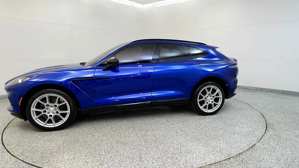2021 Aston Martin DBX - Image 5 of 15