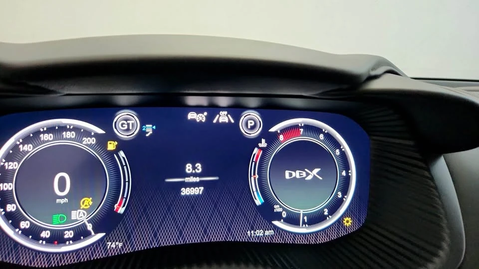 2021 Aston Martin DBX - Image 11 of 20