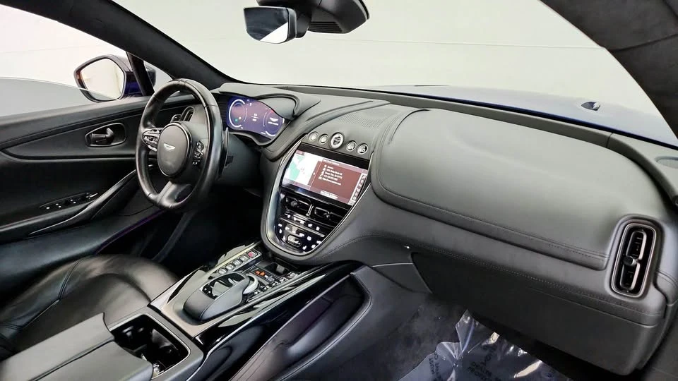 2021 Aston Martin DBX - Image 18 of 20