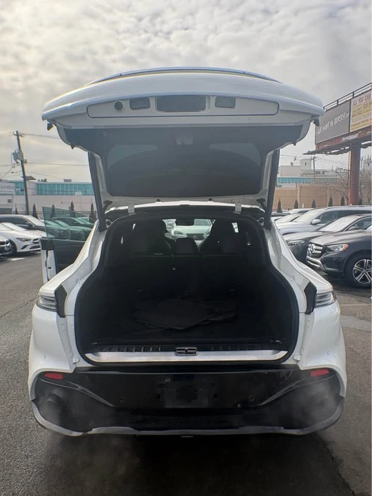 2021 Aston Martin DBX - Image 7 of 13