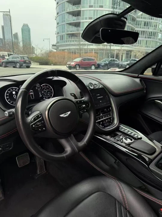 2021 Aston Martin DBX - Image 3 of 8