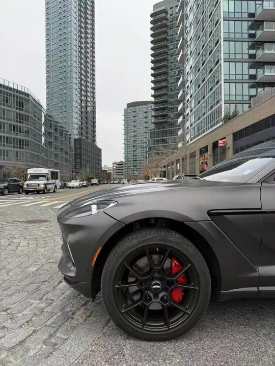 2021 Aston Martin DBX - Image 2 of 8