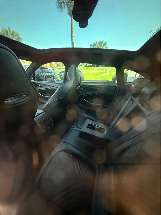 2021 Aston Martin DBX - Image 4 of 10
