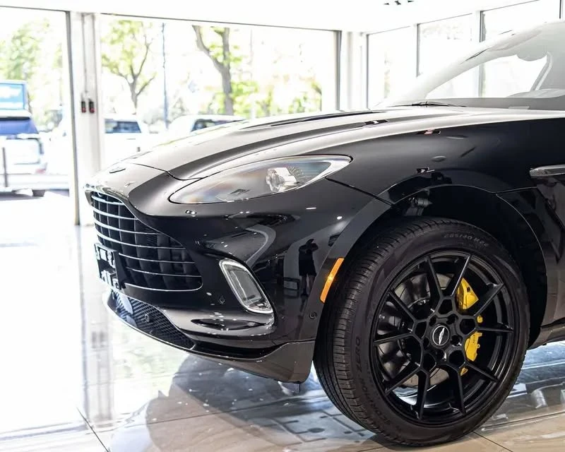 2021 Aston Martin DBX - Image 3 of 19
