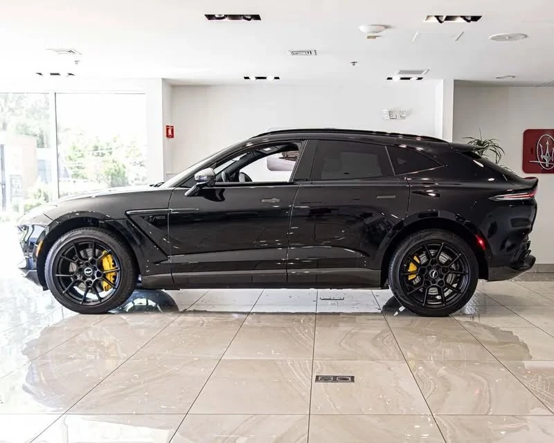 2021 Aston Martin DBX - Image 5 of 19