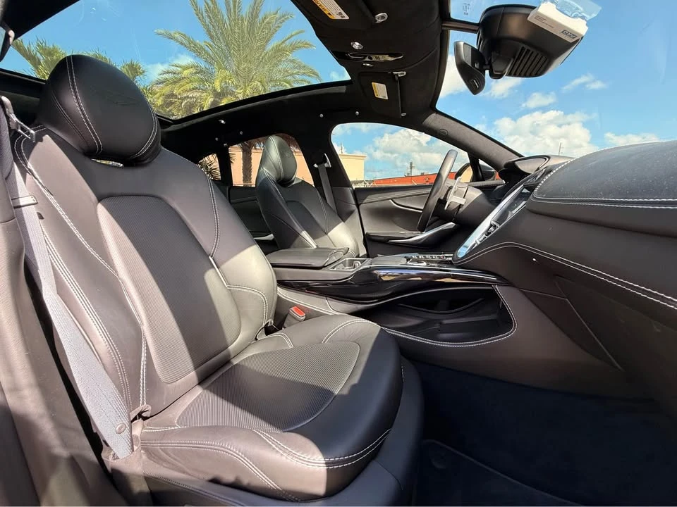 2021 Aston Martin DBX - Image 12 of 18