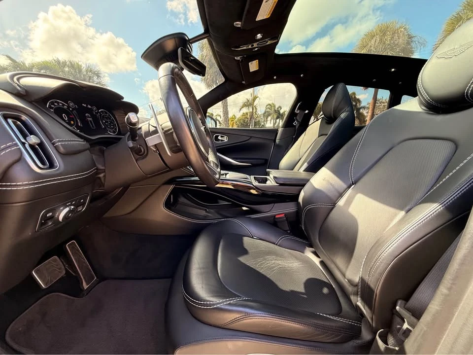 2021 Aston Martin DBX - Image 7 of 18
