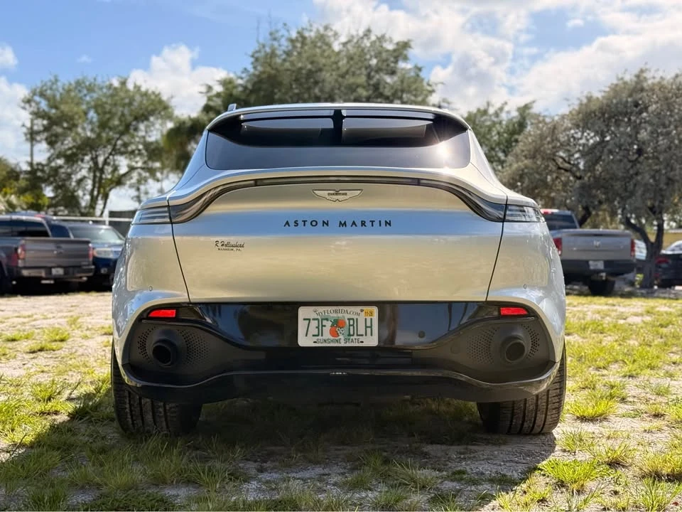 2021 Aston Martin DBX - Image 18 of 18