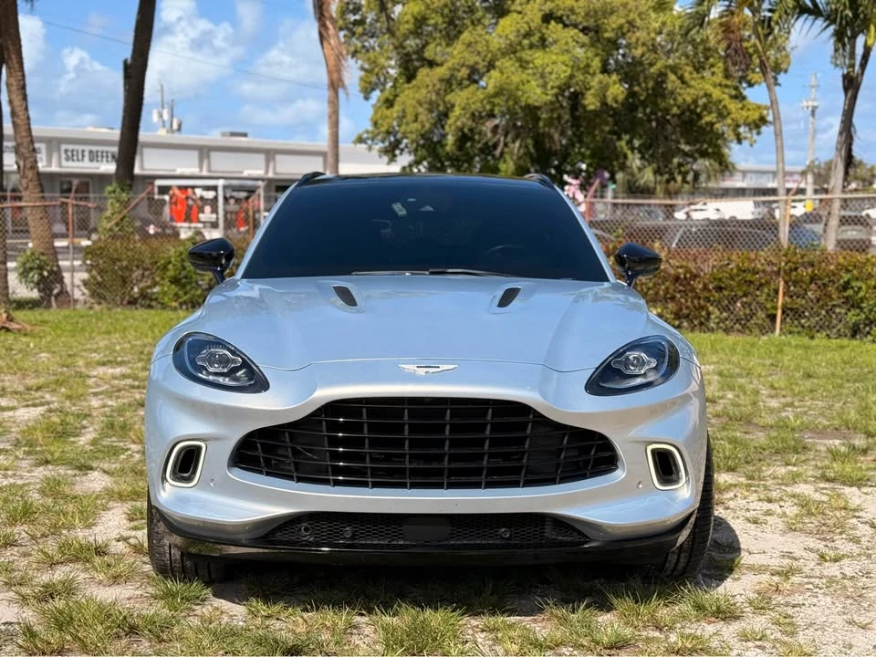 2021 Aston Martin DBX - Image 2 of 18